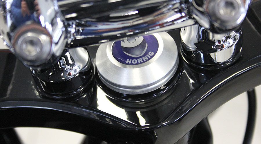 BMW R 18 センターキャップトップ・ヨーク