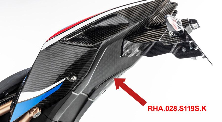 BMW S1000RR (2019- ) テール下部パーツ