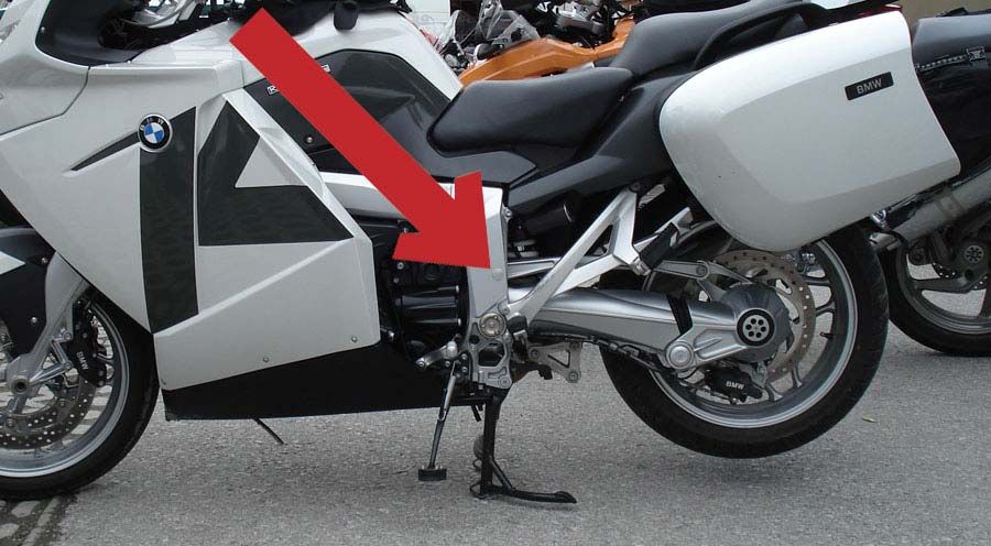 BMW K1300GT フレームカバー