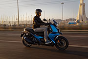 BMW C400X