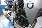 BMW F900R クラッシュ・プロテクター