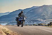 新型BMW R1300RT