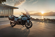 新型BMW R1300RT
